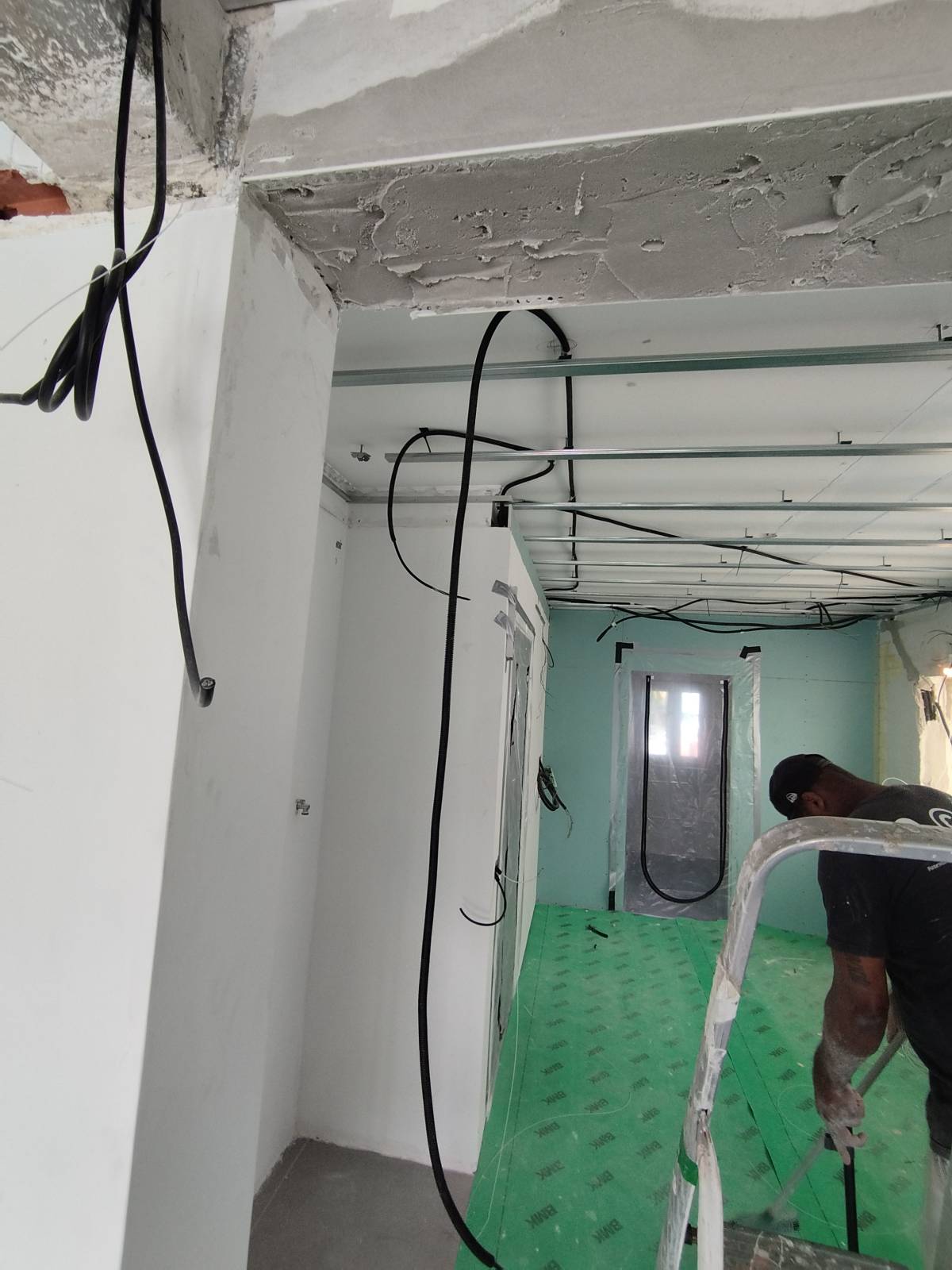 MA Remodelaçoes - Cascais - Vinyl- oder Linoleumboden reparieren oder ausbessern