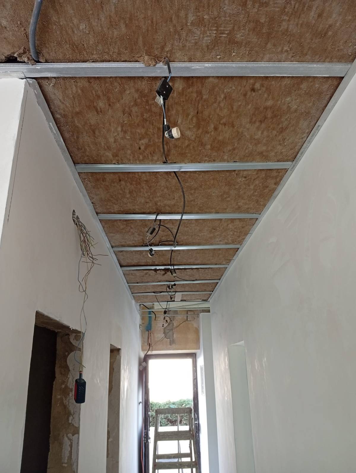 MA Remodelaçoes - Cascais - Wände, Trockenbau, und Treppen