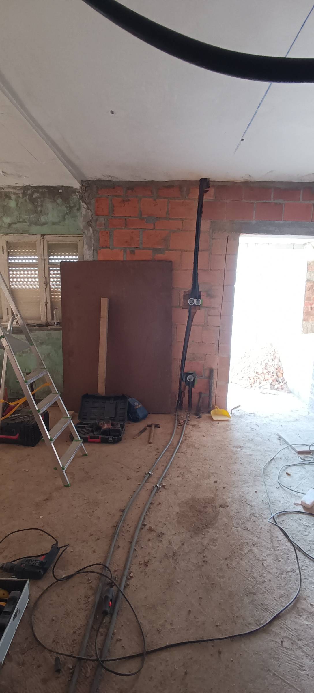 Cunha Soluções Elétricas - Barcelos - Installation und Reparatur von Gegensprechanlagen