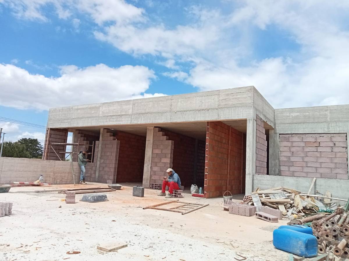 Tribo Salgada Construção Unipessoal LDA - Caldas da Rainha - Roofing