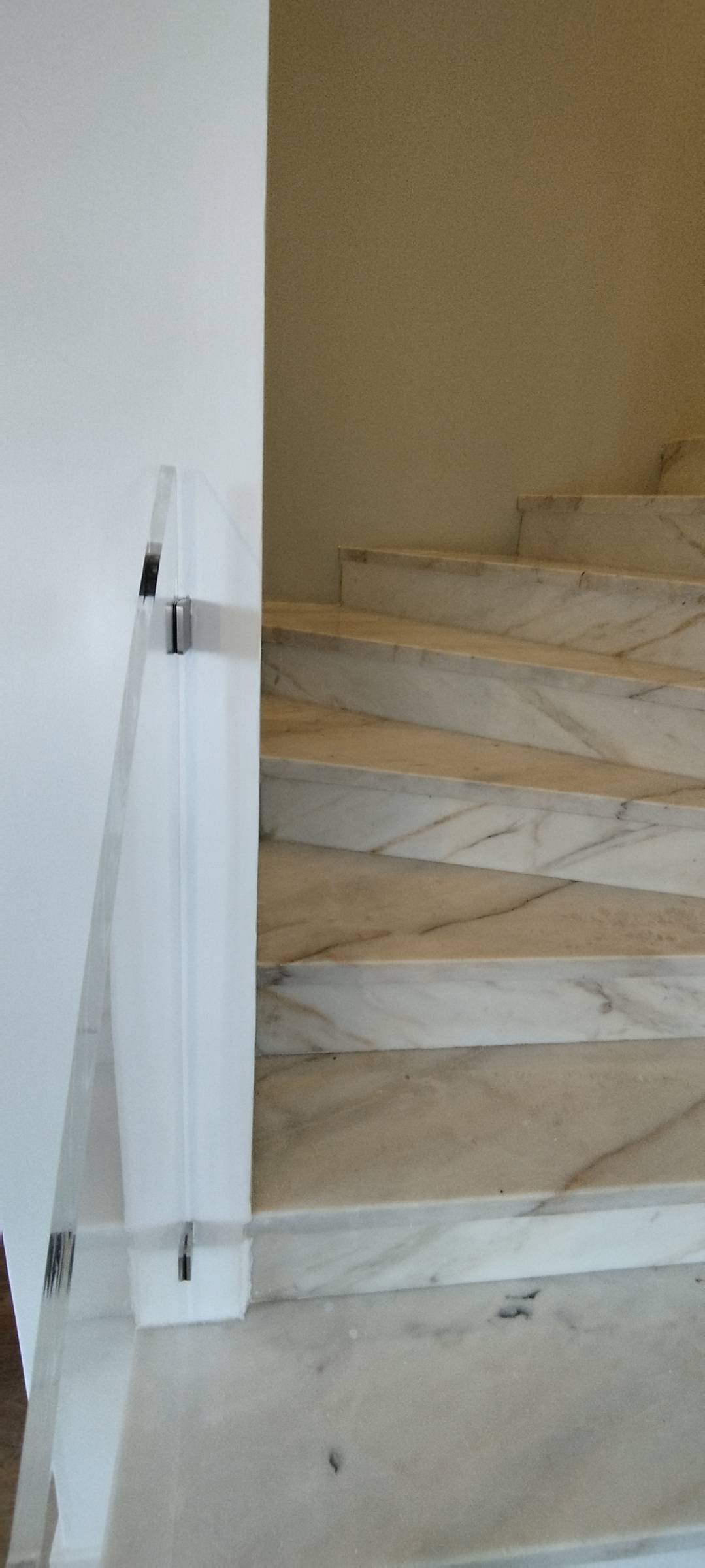 A.xavier  Remodelações - Odivelas - Siding Installation, Repair, or Removal