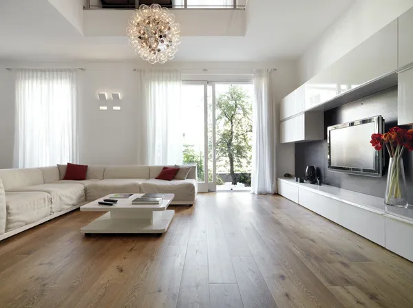 Leide Oliveira - Vila Nova de Gaia - Window Blinds Cleaning