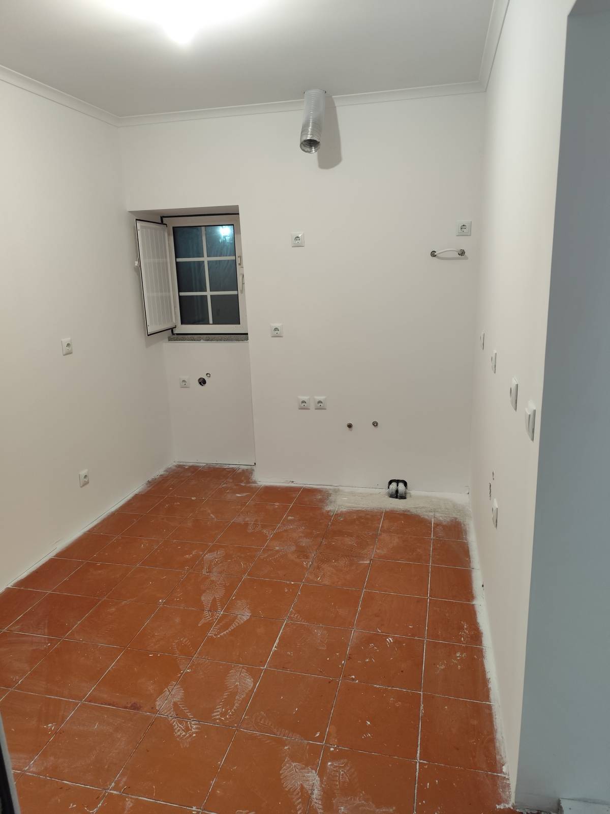 DSR360 - Arraiolos - Construção de Parede Interior