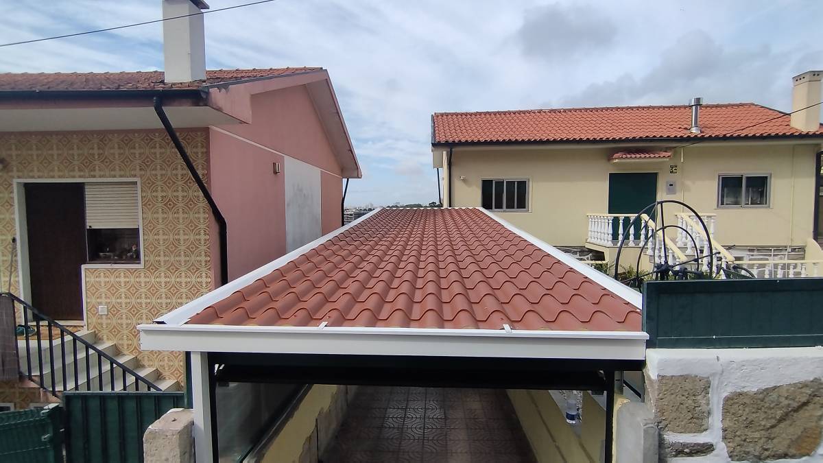 O especialista Pedro Barbosa - Porto - Limpeza de Telhado