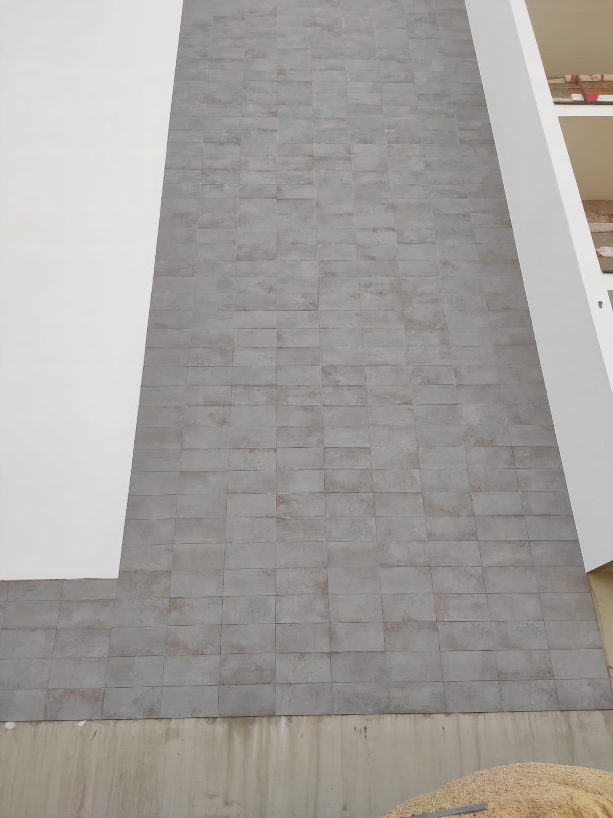 Tribo Salgada Construção Unipessoal LDA - Caldas da Rainha - Carpet Installation