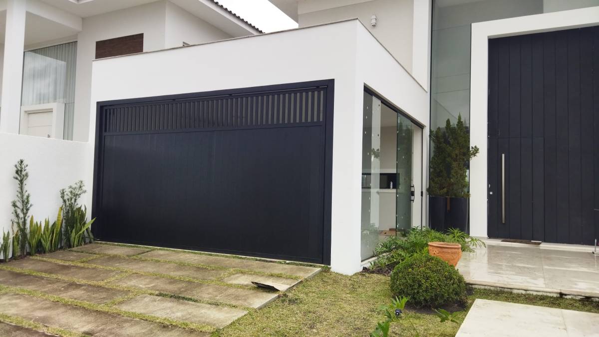 O especialista Pedro Barbosa - Odivelas - Stair and Staircase Addition or Remodel