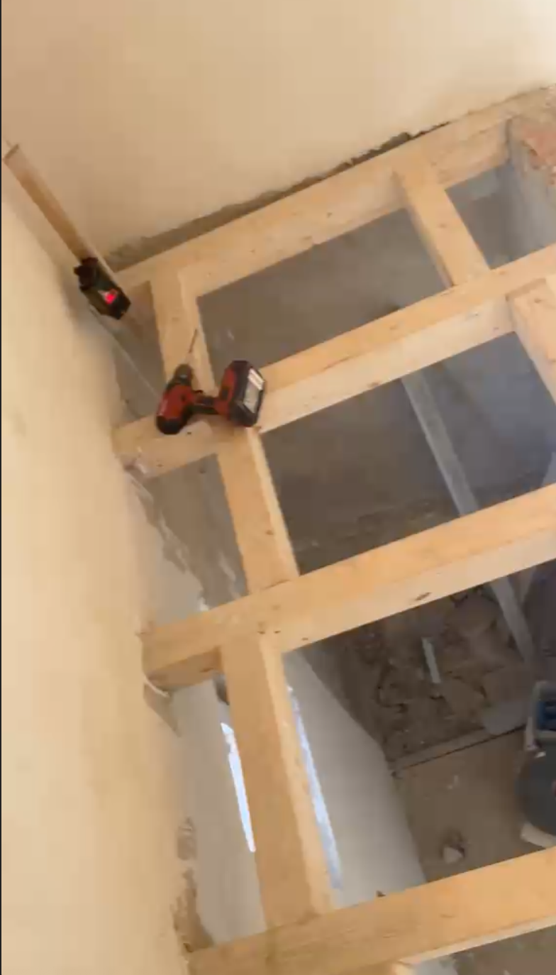 Swedish Sam - Carpenter - Portimão - Rénovation de placards