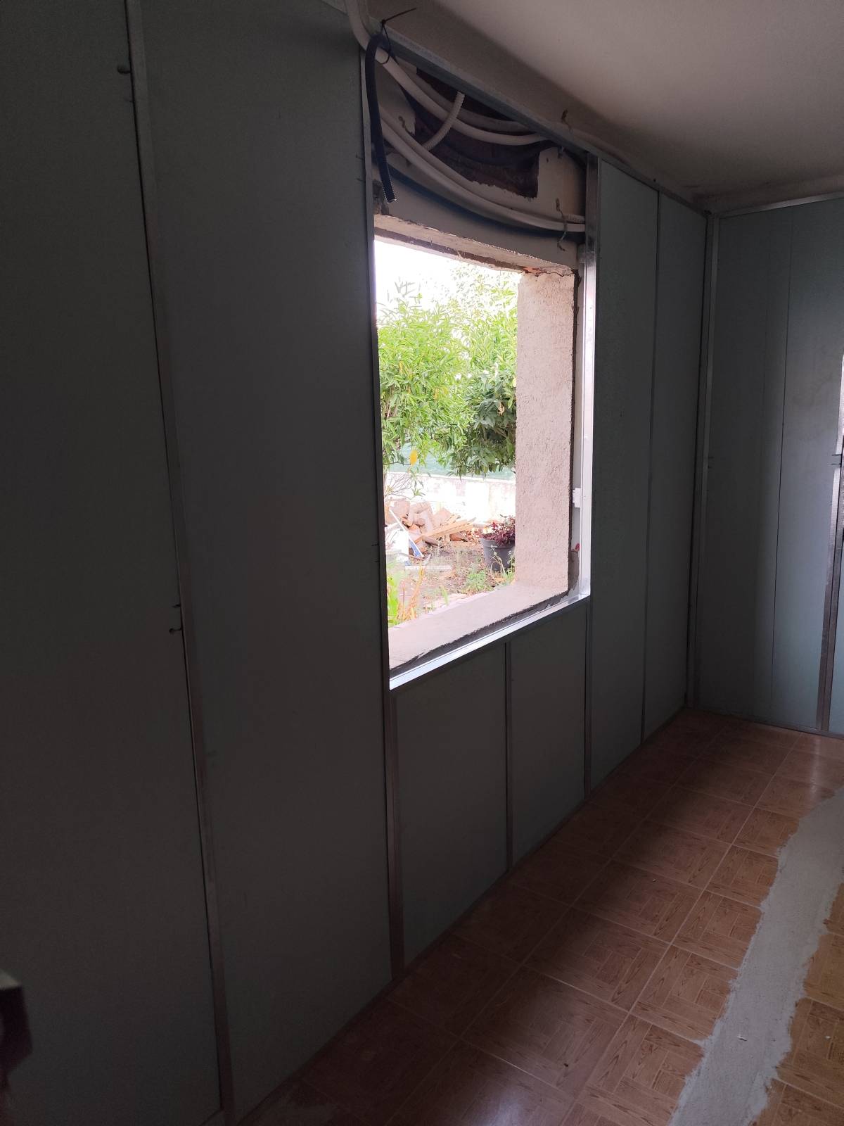 DSR360 - Arraiolos - Reparação ou Substituição de Pavimento Vinílico ou Linóleo