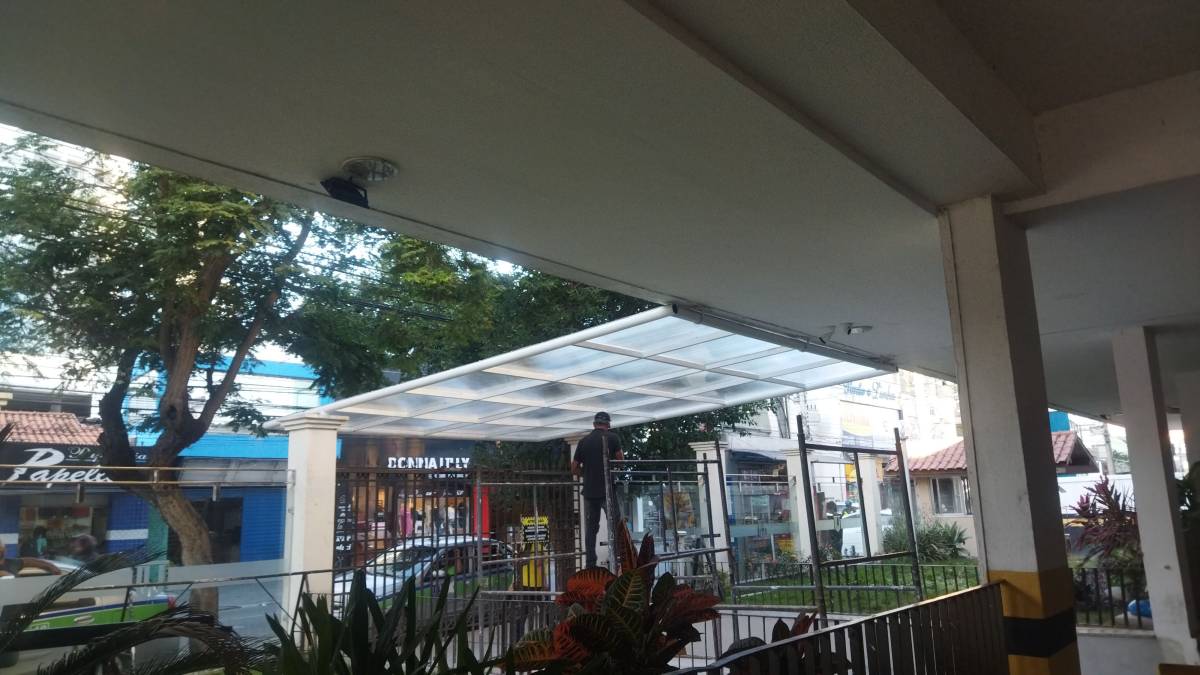 O especialista Pedro Barbosa - Odivelas - Patio Cover Installation