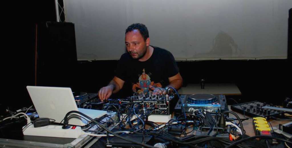 DJ Tony S - Paredes - DJ para Casamentos