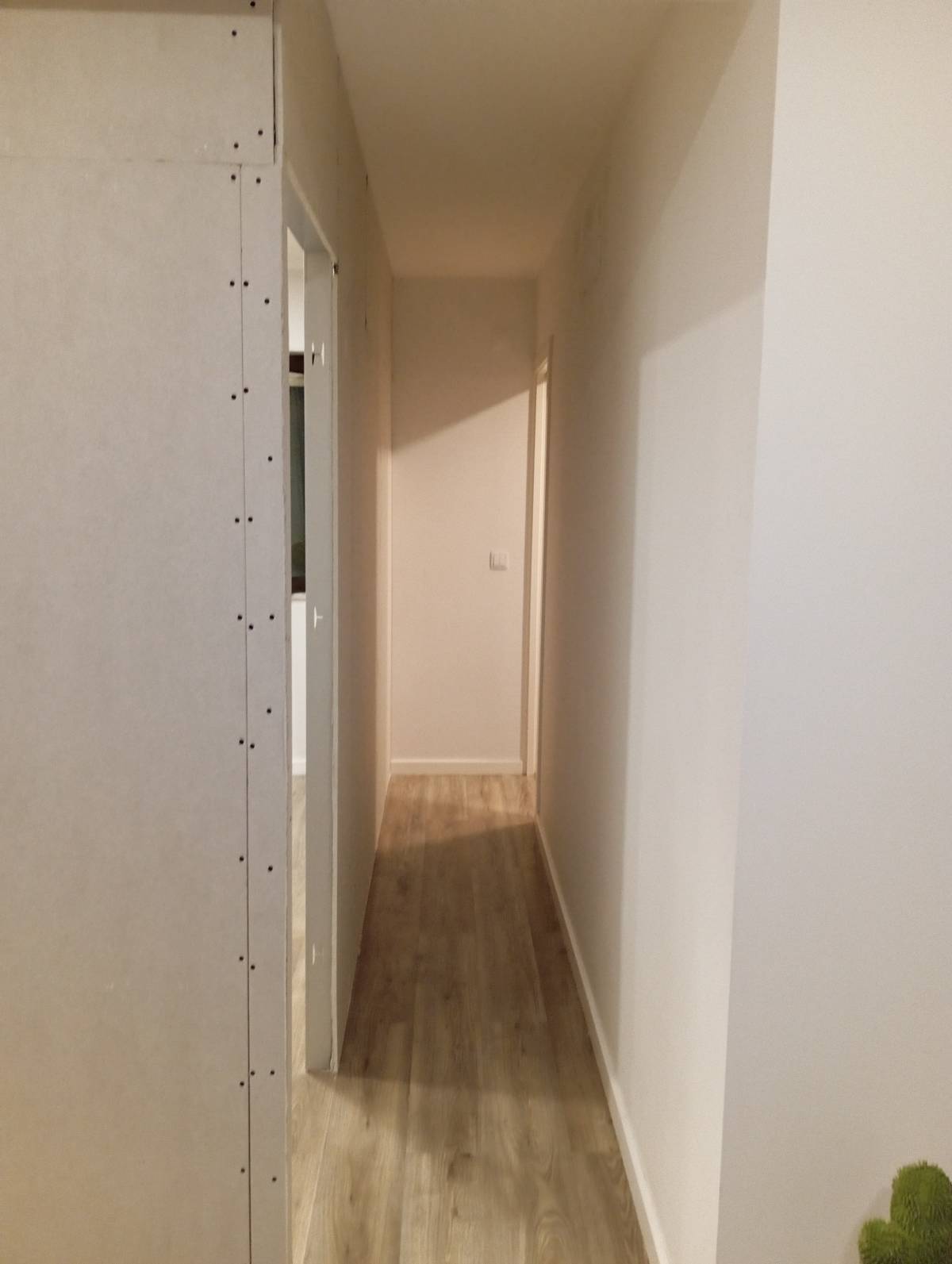 MA Remodelaçoes - Cascais - Zimmerrenovierung