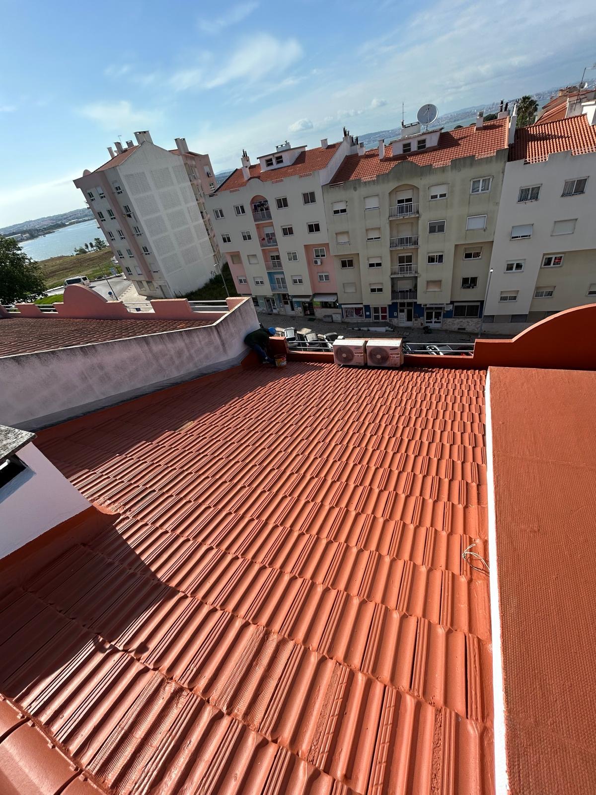 Emerson Trabalho Vertical - Loures - Upholstery and Furniture Cleaning