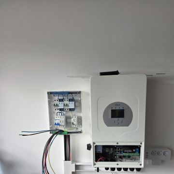 Enertek - Óbidos - Instalação de Interruptores e Tomadas