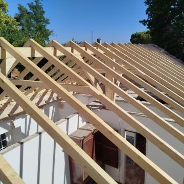 Tribo Salgada Construção Unipessoal LDA - Caldas da Rainha - Caulking