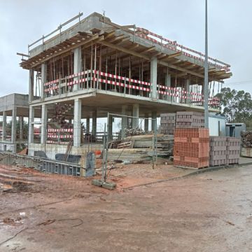 Tribo Salgada Construção Unipessoal LDA - Caldas da Rainha - Cabinet Repair