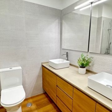 Tomás Carvalho - Cascais - Stone or Tile Flooring Installation