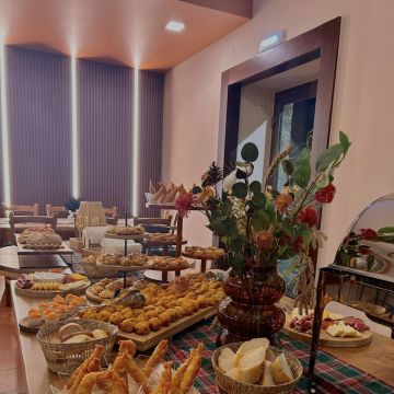 Dona Laura Catering - Ponte da Barca - Anniversary Party Planning
