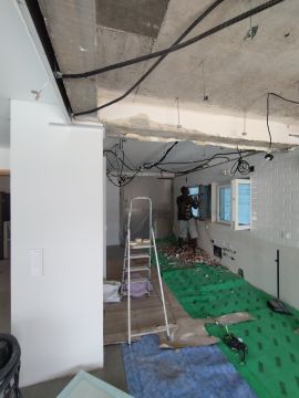 MA Remodelaçoes - Cascais - Spezialist für Fussleistenverlegung