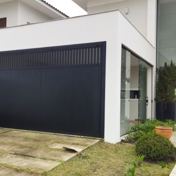 O especialista Pedro Barbosa - Odivelas - Stair and Staircase Addition or Remodel