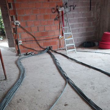 Cunha Soluções Elétricas - Barcelos - Ventilator montieren