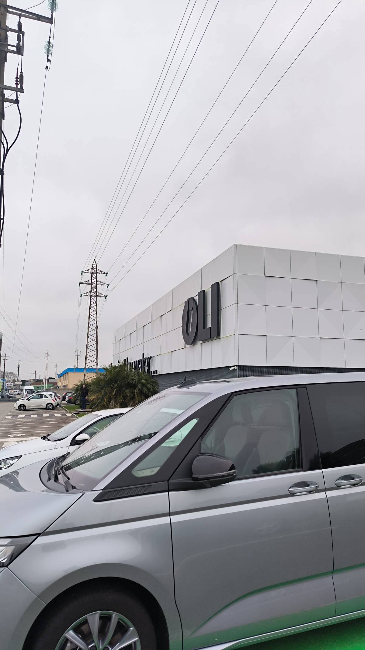 Envia24 - Braga - Montagem de Mobiliário Feira dos Sofás