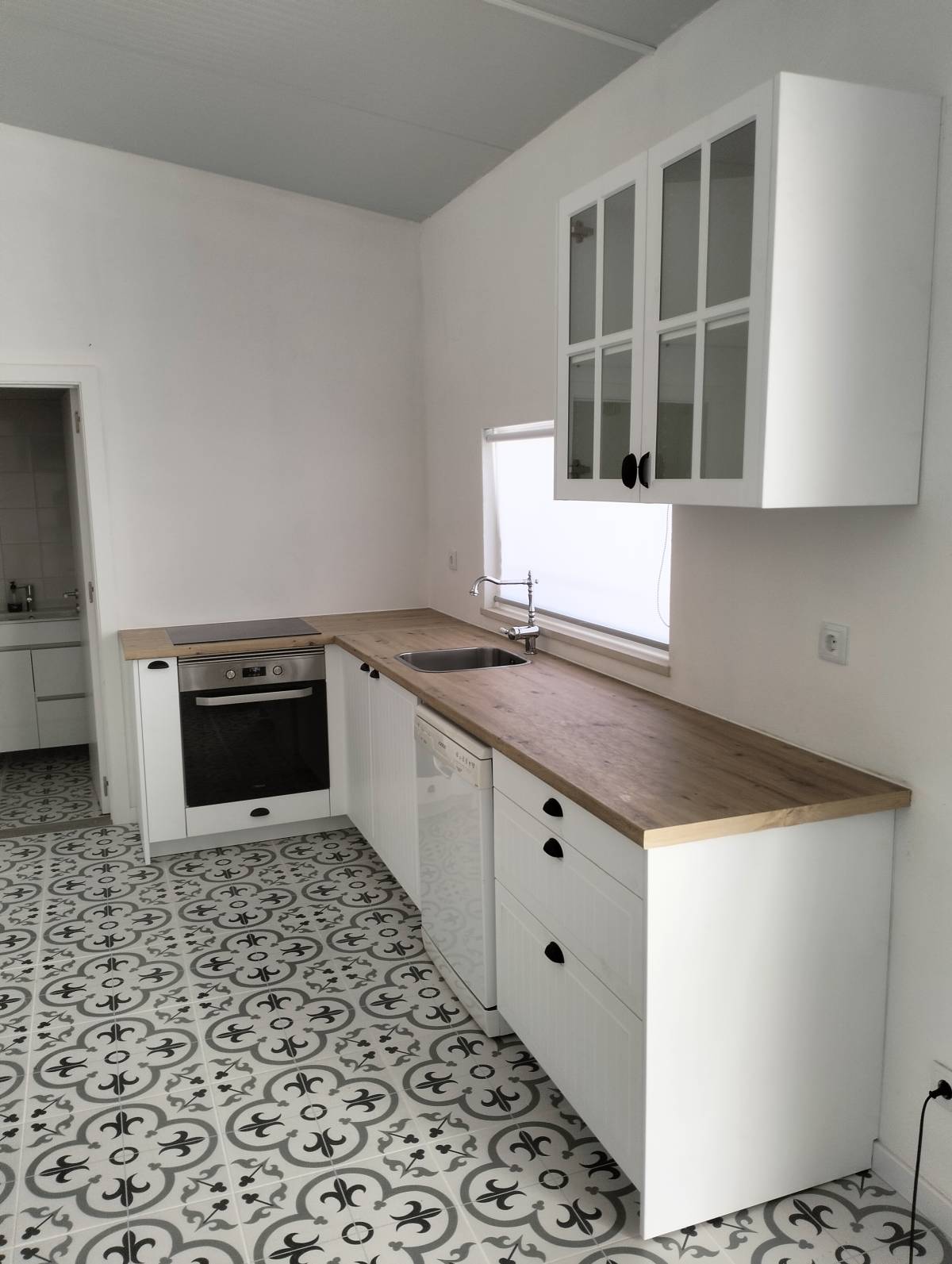 Renovaelimpa - Santarém - Stone or Tile Flooring Installation