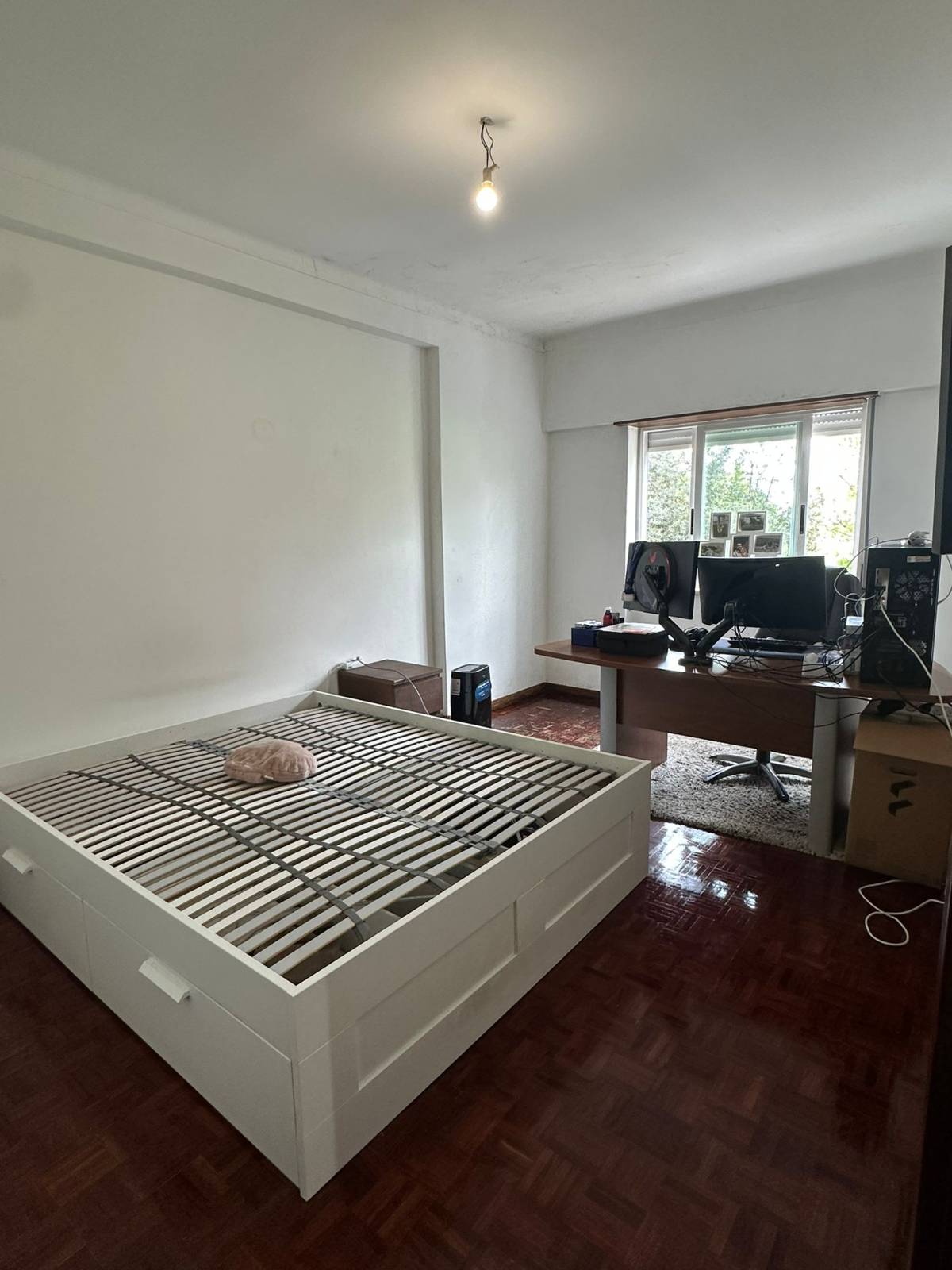 Sra. LIMPEZA - Porto - Limpeza da Casa (Recorrente)