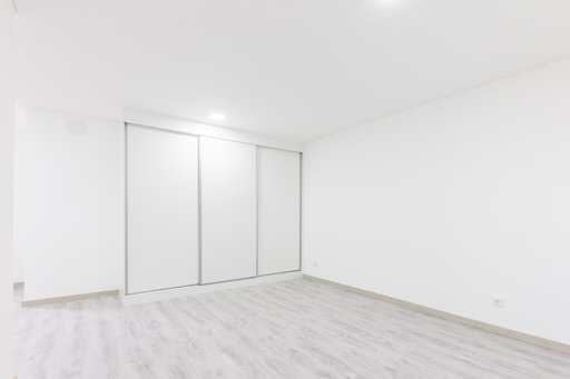 Urgentcombinar - Barreiro - Exterior Painting