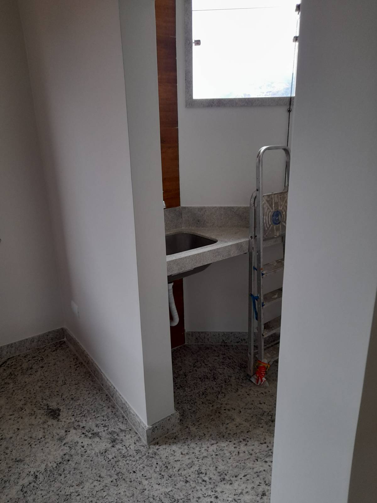 Walace Fernandes - Seixal - Remodelações e Construção