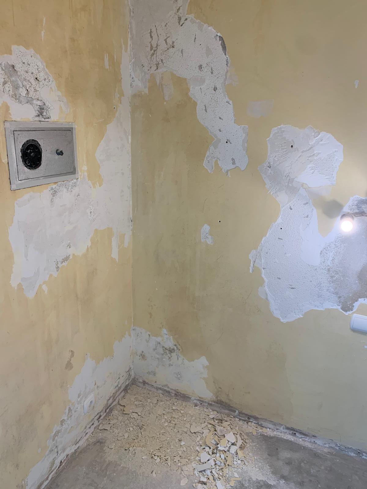 Desenhos de Engenharia e Construção Civil - Amadora - Réparation de gouttières
