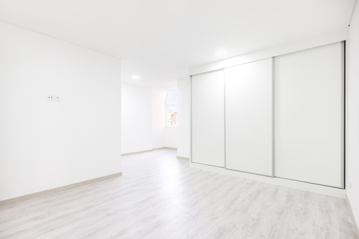 Urgentcombinar - Barreiro - Kitchen Remodel