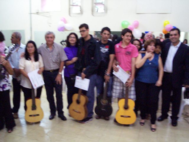 Eliel Jan - Loulé - Guitar Lessons