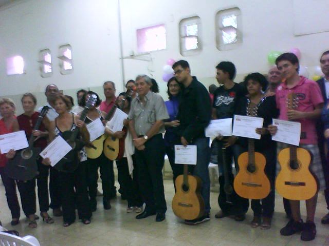 Eliel Jan - Loulé - Music Lessons