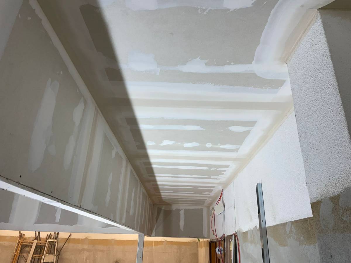 WISDOM INITIATIVE UNIPESSOAL LDA - Loures - Remodelações e Construção