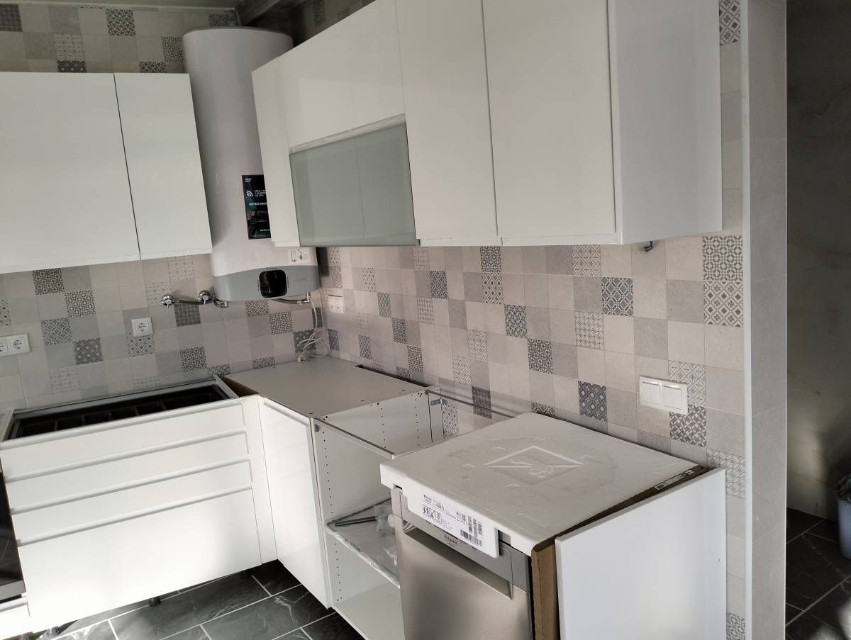 Renovaelimpa - Santarém - Kitchen Remodel