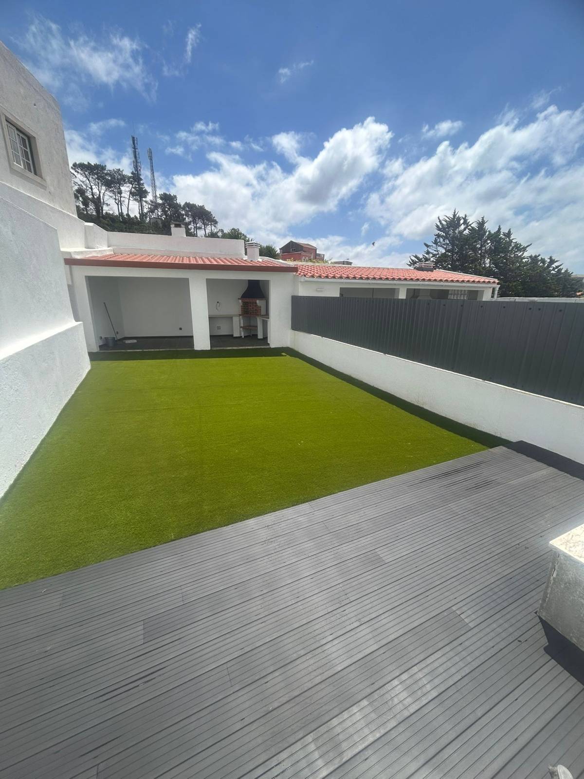 Jardins Europa - Oeiras - Instalação de Relva Artificial