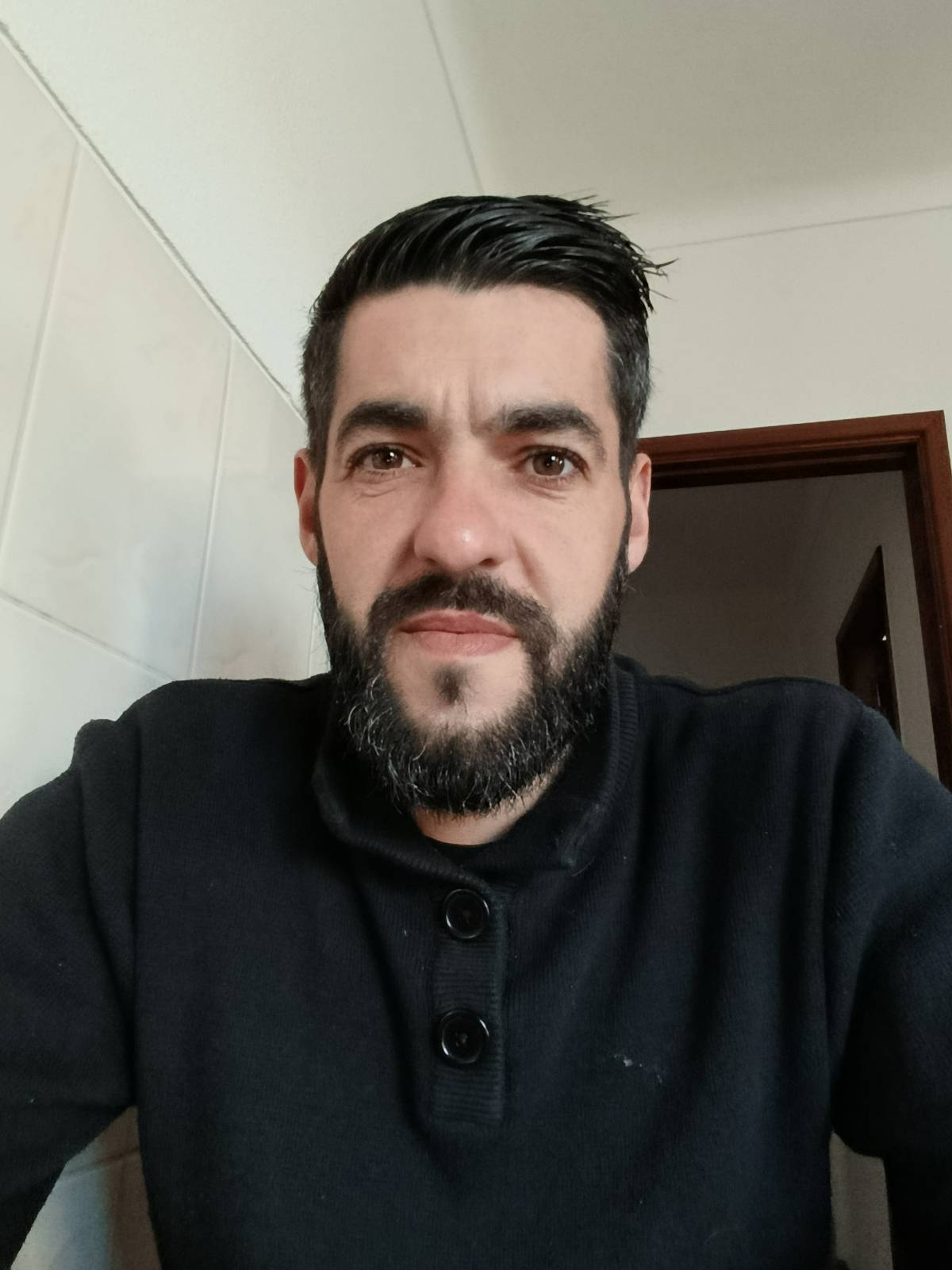 Carlos Costa prestserv - Matosinhos - Remodelação de Armários