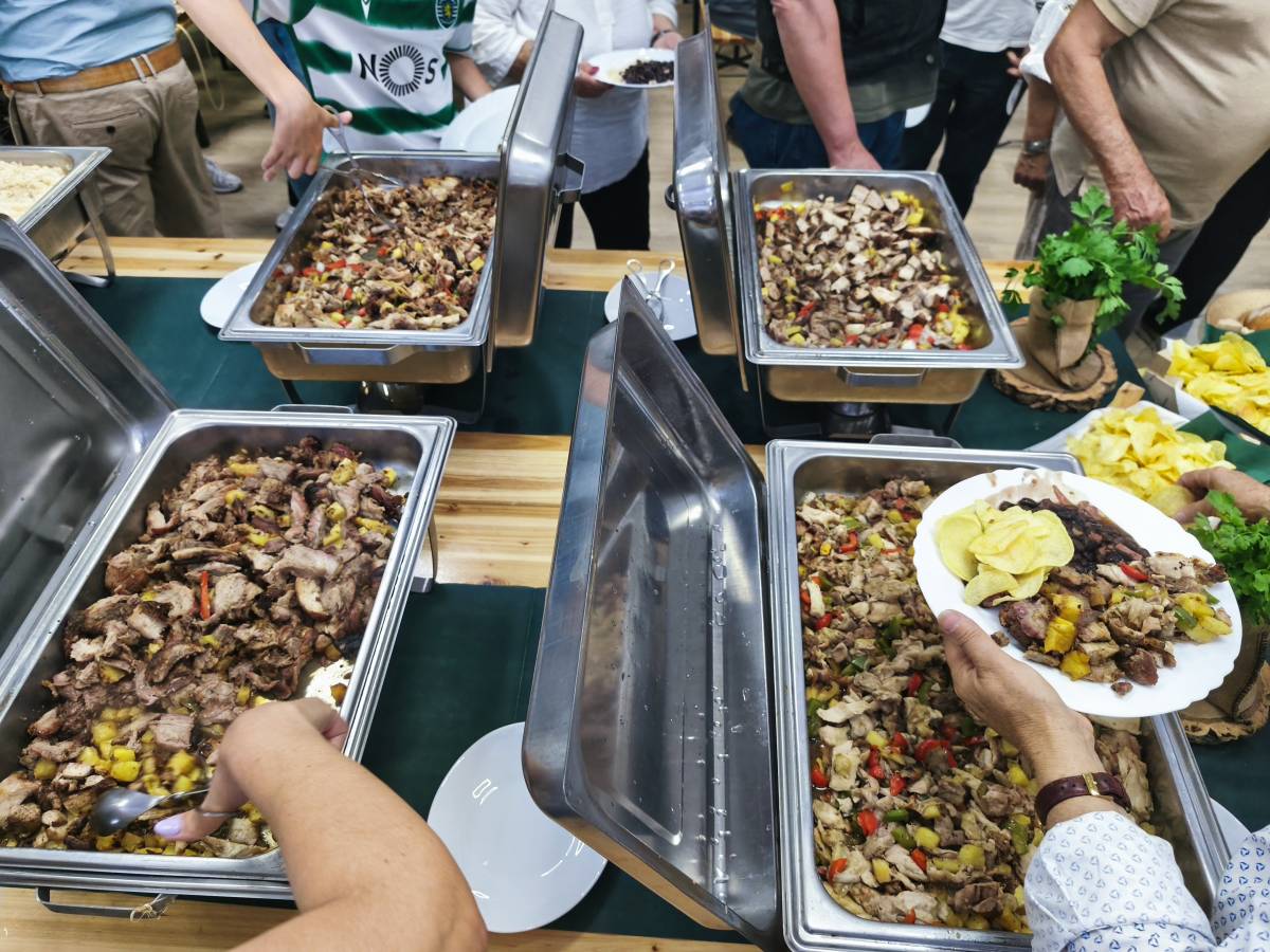 C&A Grelhados - Torres Vedras - Entrega de catering
