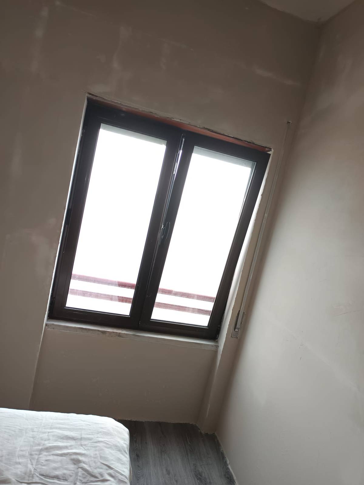 Maxipronto - Setúbal - Wallpaper Repair