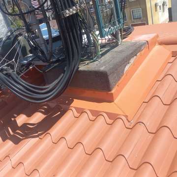 Mtcalhas - Seixal - Roof Cleaning