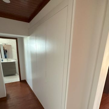 HABILIFE Cozinhas, Roupeiros e Chãos Flutuantes, Lda - Loures - Türen
