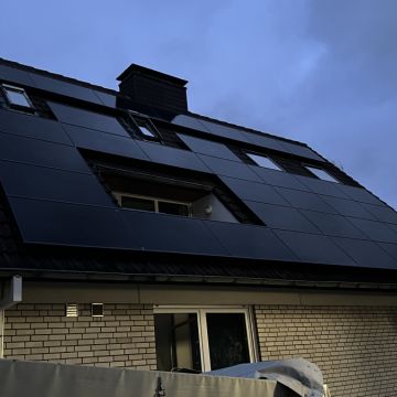 Taras Zaiats - Alcobaça - Solar Panel Repair