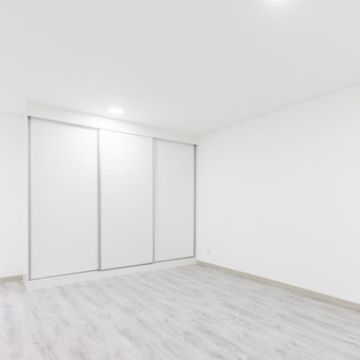 Urgentcombinar - Barreiro - Exterior Painting