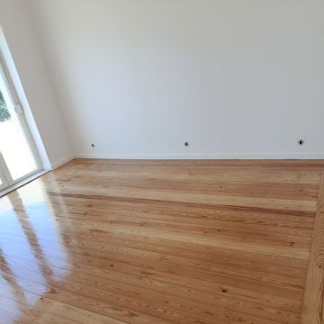 Aleks - Lisboa - Construção de Casa Nova