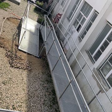 ROYAL SERRALHERIA - Sintra - Cerrajero