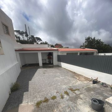 Jardins Europa - Oeiras - Remoção de Tronco de Árvore
