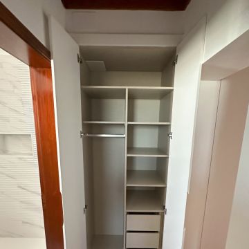HABILIFE Cozinhas, Roupeiros e Chãos Flutuantes, Lda - Loures - Zimmerei und Holzverarbeitung