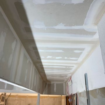 WISDOM INITIATIVE UNIPESSOAL LDA - Loures - Remodelações e Construção
