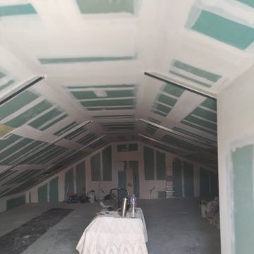 WISDOM INITIATIVE UNIPESSOAL LDA - Loures - Construção de Parede Interior