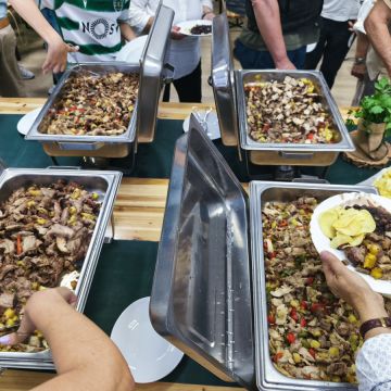C&A Grelhados - Torres Vedras - Entrega de catering